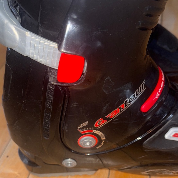 Nortica Gran Tour S ski boots. Men’s 28.5 black and red. Easy entry boot - Picture 4 of 5